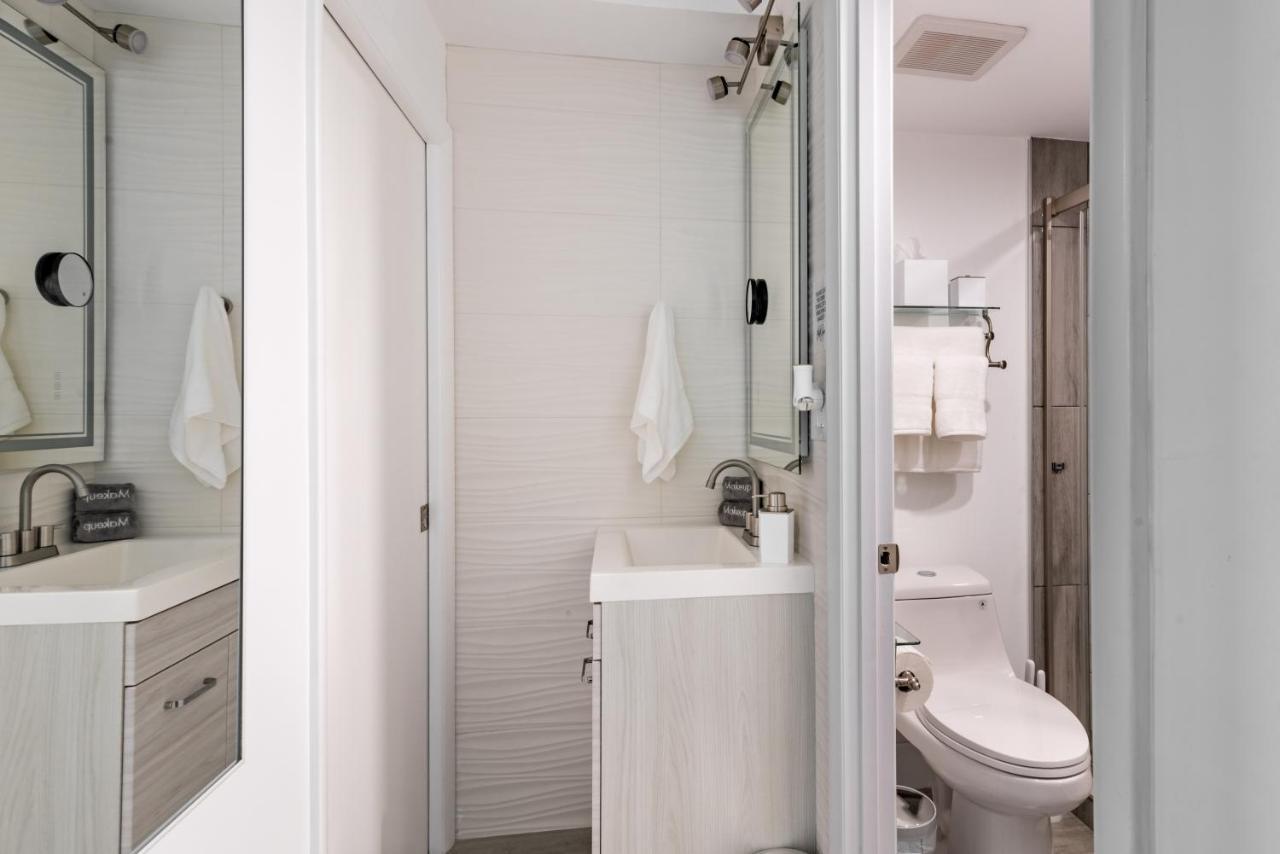 Newly Renovated Oceanfront Studio W/ Balcony - Daytona Beach Appartement Buitenkant foto